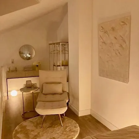 Amalfi - Stylish With Terrace Schoenefeld