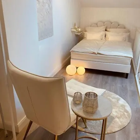Amalfi - Stylish With Terrace Apartment