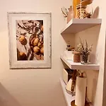 Apartment Amalfi - Stylish With Terrace Schoenefeld