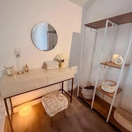 Amalfi - Stylish With Terrace * Schönefeld