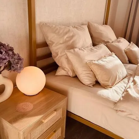 Amalfi - Stylish With Terrace Апартаменты *
