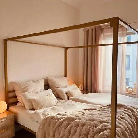 Апартаменты Amalfi - Stylish With Terrace *