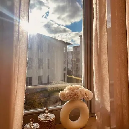 Amalfi - Stylish With Terrace Appartement Schönefeld