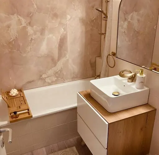 Lägenhet Amalfi - Stylish With Terrace Schönefeld