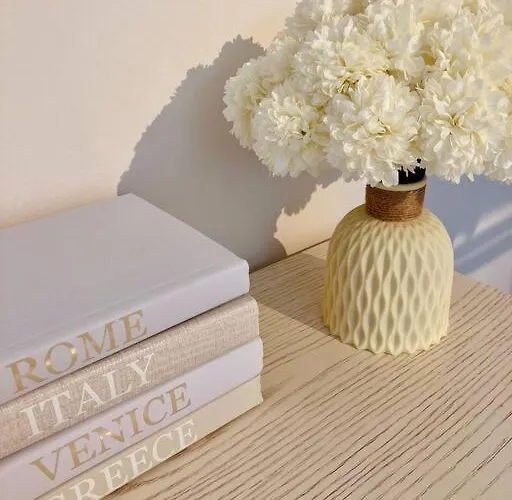 Amalfi - Stylish With Terrace *