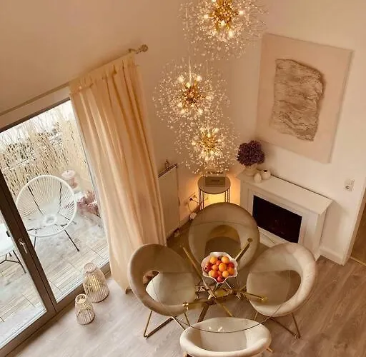 Amalfi - Stylish With Terrace * Schönefeld